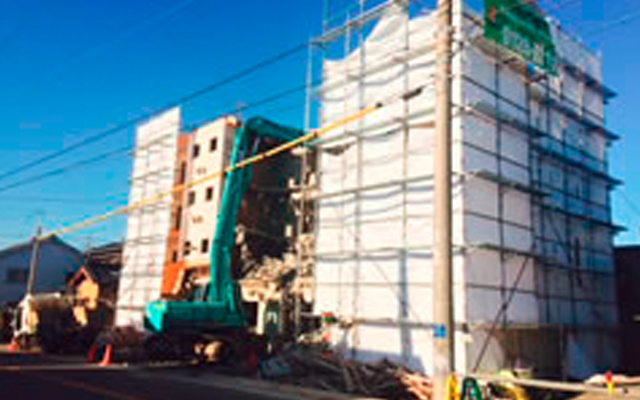 解体作業開始